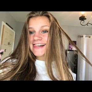 Meet your Posher, Hannah